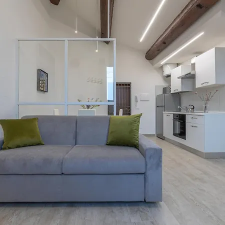 Appartement Guesthost - Coperta Retreat! Near Estense Castle